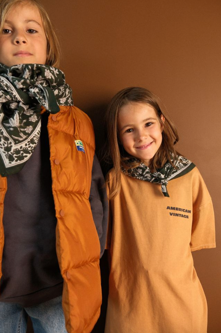 SO FAMILY – wholesale Scarf – Women's – Calcutta Green Adult Scarf2