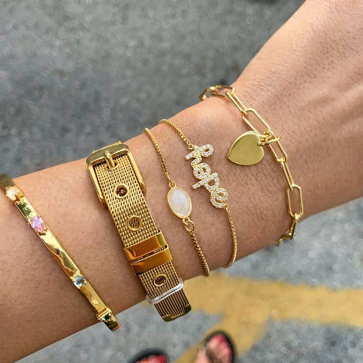 Adornia – Großhandel Armband mit Charms/Anhängern – Herz Charm Büroklammer Kettenarmband gold