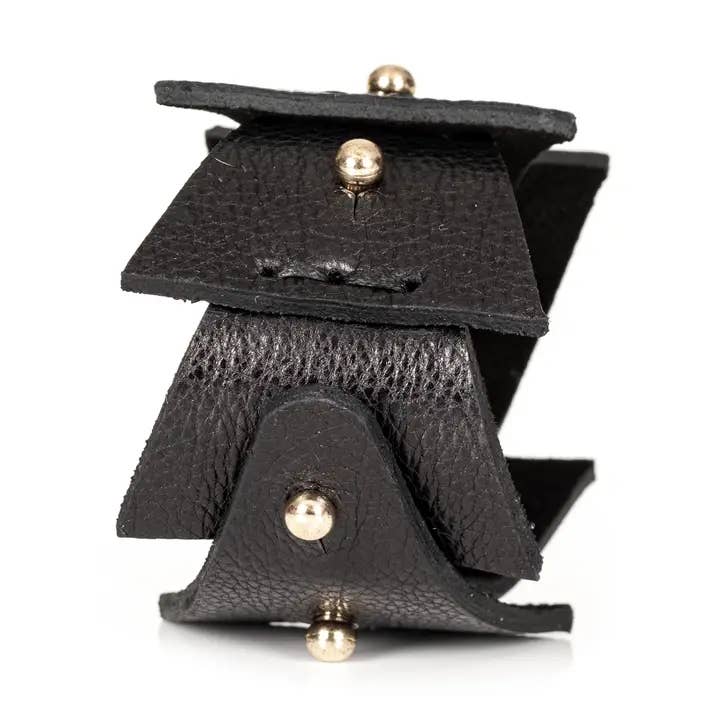 Bracelet en cuir noir géométrique à couches architecturales pour la vente par The Dark