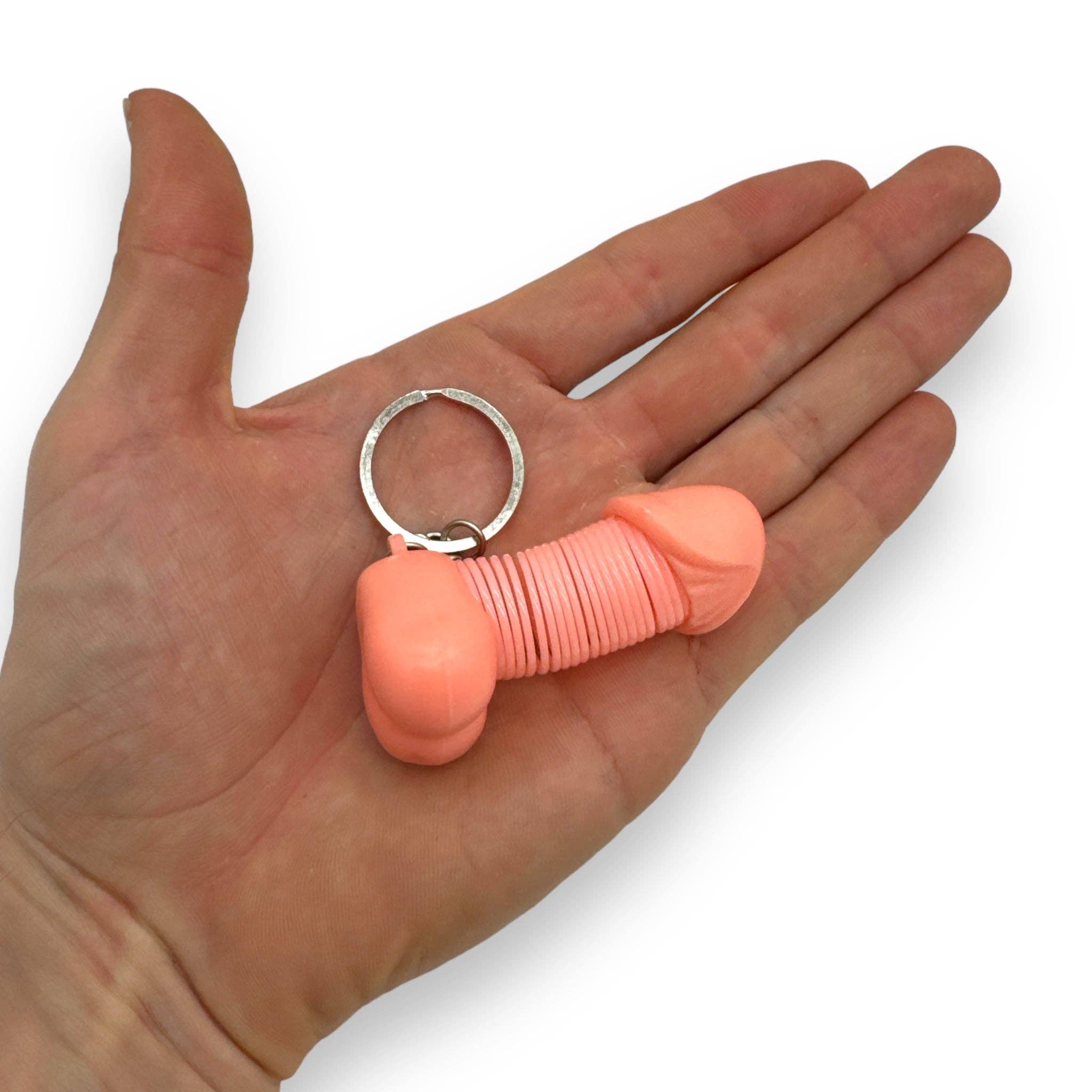 Kinky Pleasure - Wholesale Fopcadeautje/hebbedingetje - Kinky Pleasure - KP024 - Keychain Retractable Penis in Plastic Display - 48 Pieces11