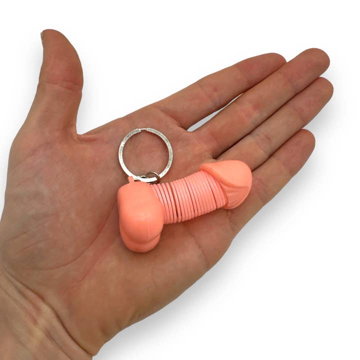 Kinky Pleasure - Wholesale Fopcadeautje/hebbedingetje - Kinky Pleasure - KP024 - Keychain Retractable Penis in Plastic Display - 48 Pieces11
