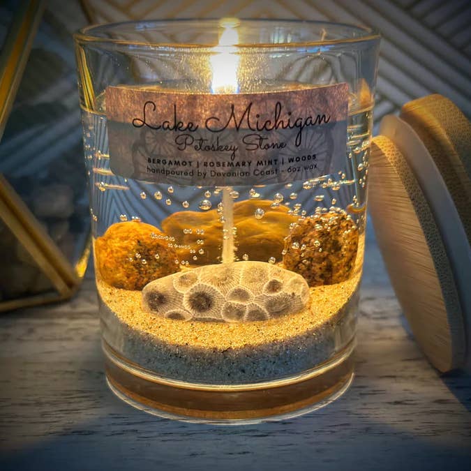 Devonian Coast - Wholesale Novelty Candle - Lake Michigan Petoskey Stone Gel Candle – Medium 6oz Wax4