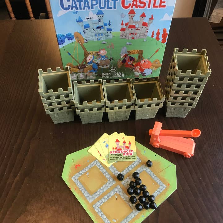 Mayday Games - Vente Jeux de société - Jeu de dextérité Catapult Castle pour 1 à 4 joueurs2