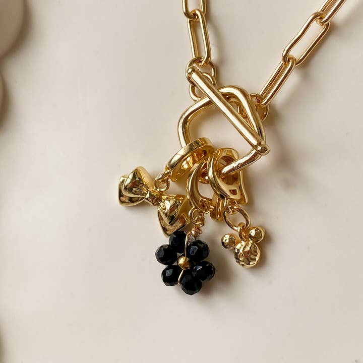 Agaveh girl - Wholesale Pendant/Charm Necklace - Zeal Necklace1