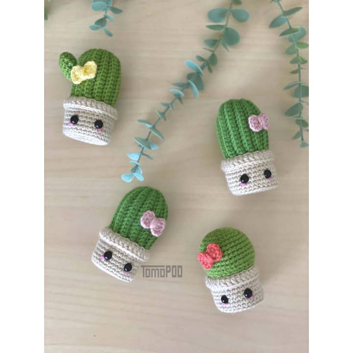 TOMOPOD LLC - Wholesale Decorative Tabletop Object - Handmade Small Crochet Cactus, Cute Home Office Desk Decor1