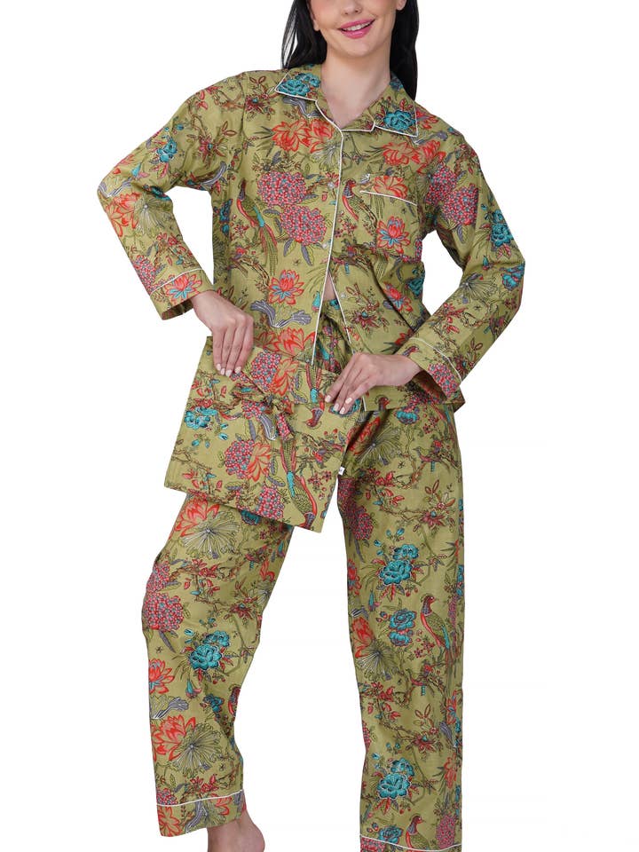 Purple Mohar – wholesale Sleepwear set – Women's – Jungle Majesty: 3-Piece Peacock Pajama Set