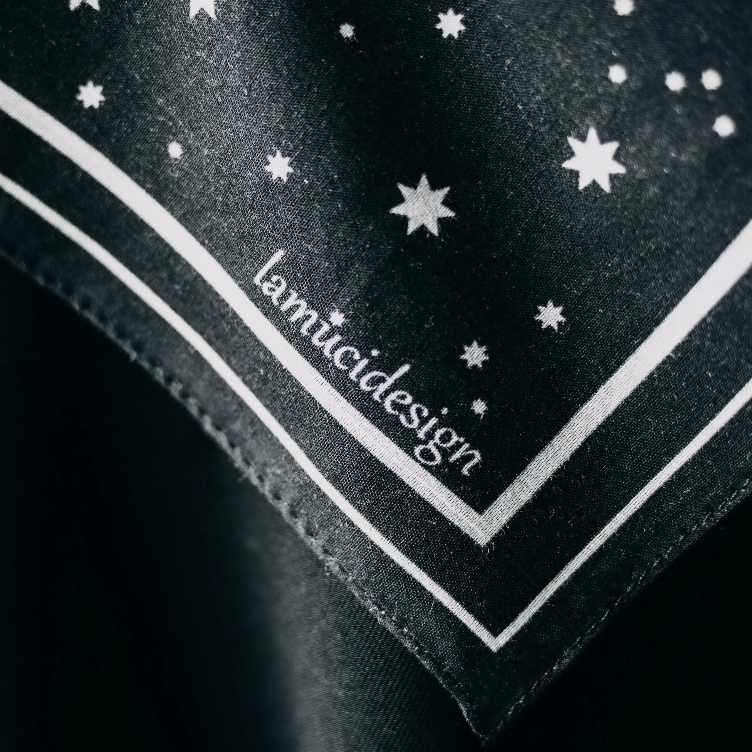 LA MUCI DESIGN - Wholesale Tarot Cards - Moon Phase Altar Cloth – Black Cotton Tarot & Ritual Altar5