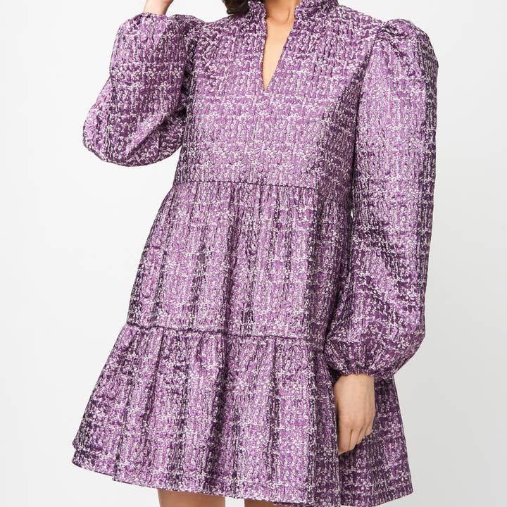 Robe Riley violette métallisée pour la vente par Fresha London