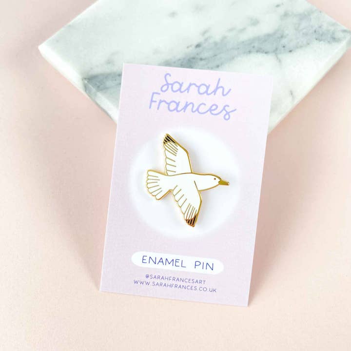 Sarah Frances - Wholesale Lapel Pin/Button - Flying Seagull Enamel Pin1