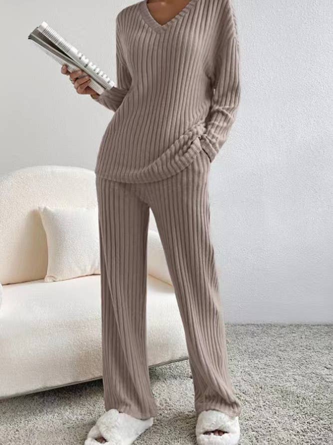 UNISHE - Wholesale Lounge Set - Women's - Plain V Neck Rib Long Sleeves Top With Pants 2pcs Set ZK5606