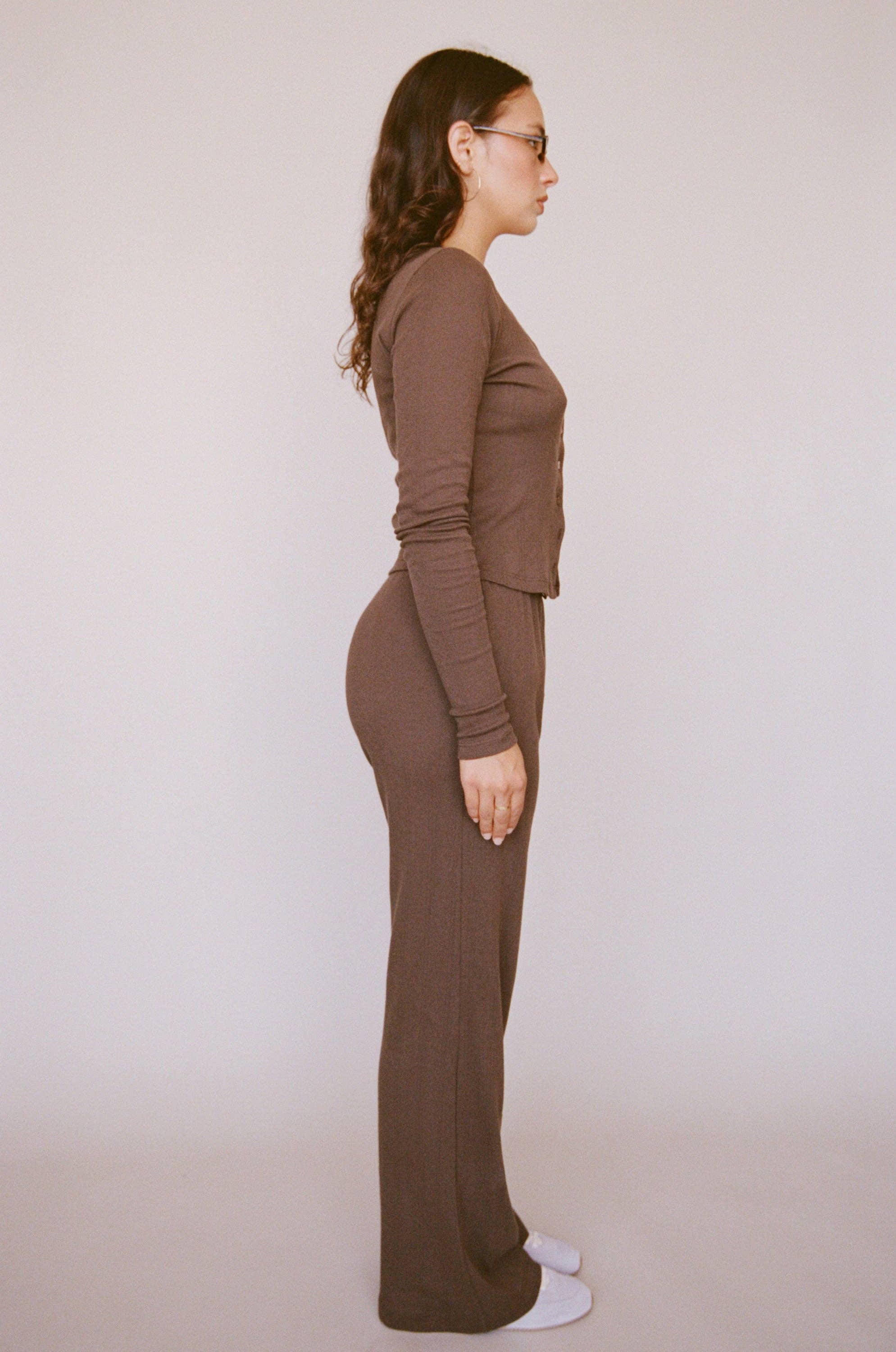 Kakao POINTELLE-CARDIGAN IN KAKAO für den Großhandel auf Faire7