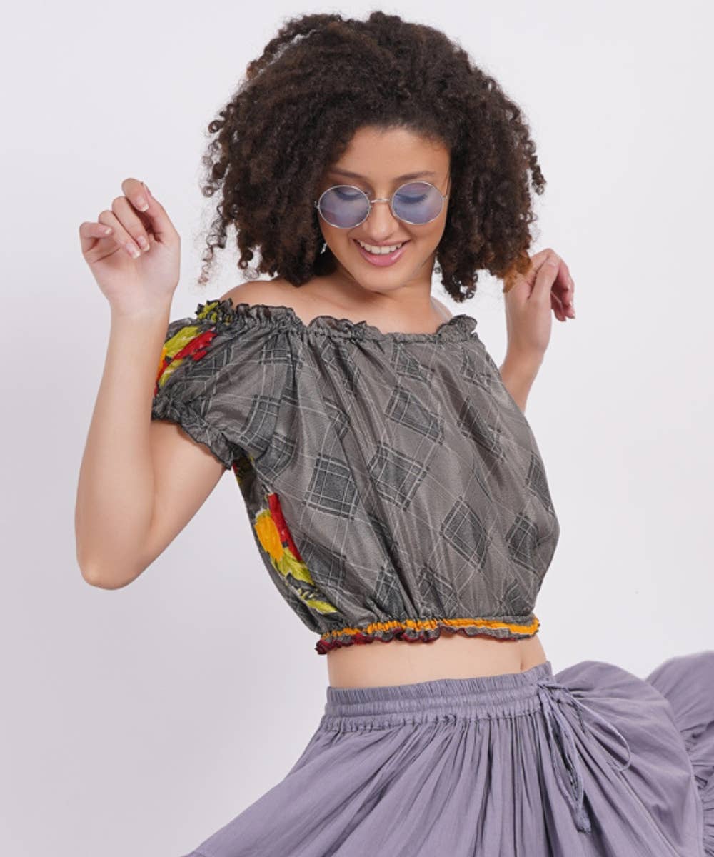 Wevez – Engroshandel Strikket top - Dame – Kvinders trykte off-shoulder crop-længde puff-toppe mix lot11