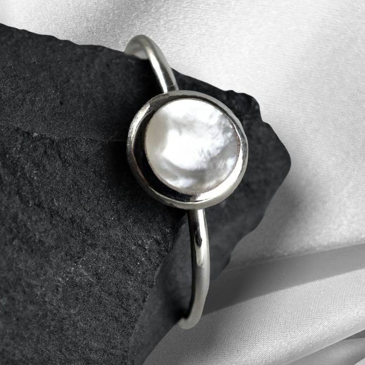 Mother of pearl ring - 925 sterling silver Elegant maritime for wholesale by MadamLili