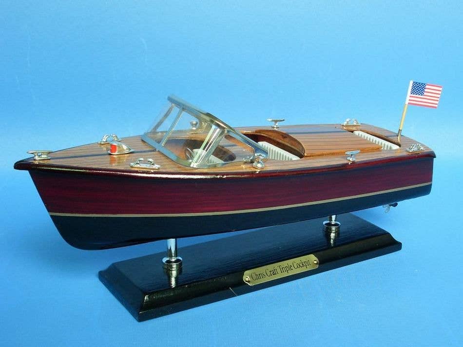 Hampton Nautical - Venta al por mayor Artículo decorativo de mesa - Modelo de lancha rápida Chris Craft triple cabina de 35,6 cm1