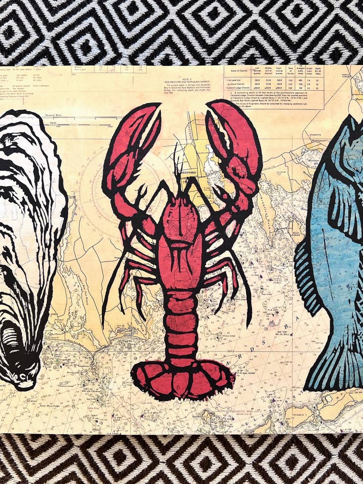 TRIO DE CAPE COD : Huître, Homard, Poisson sur Carte Nautique - Impression couleur de reproduction 11x17" pour la vente par Pixel Palmer