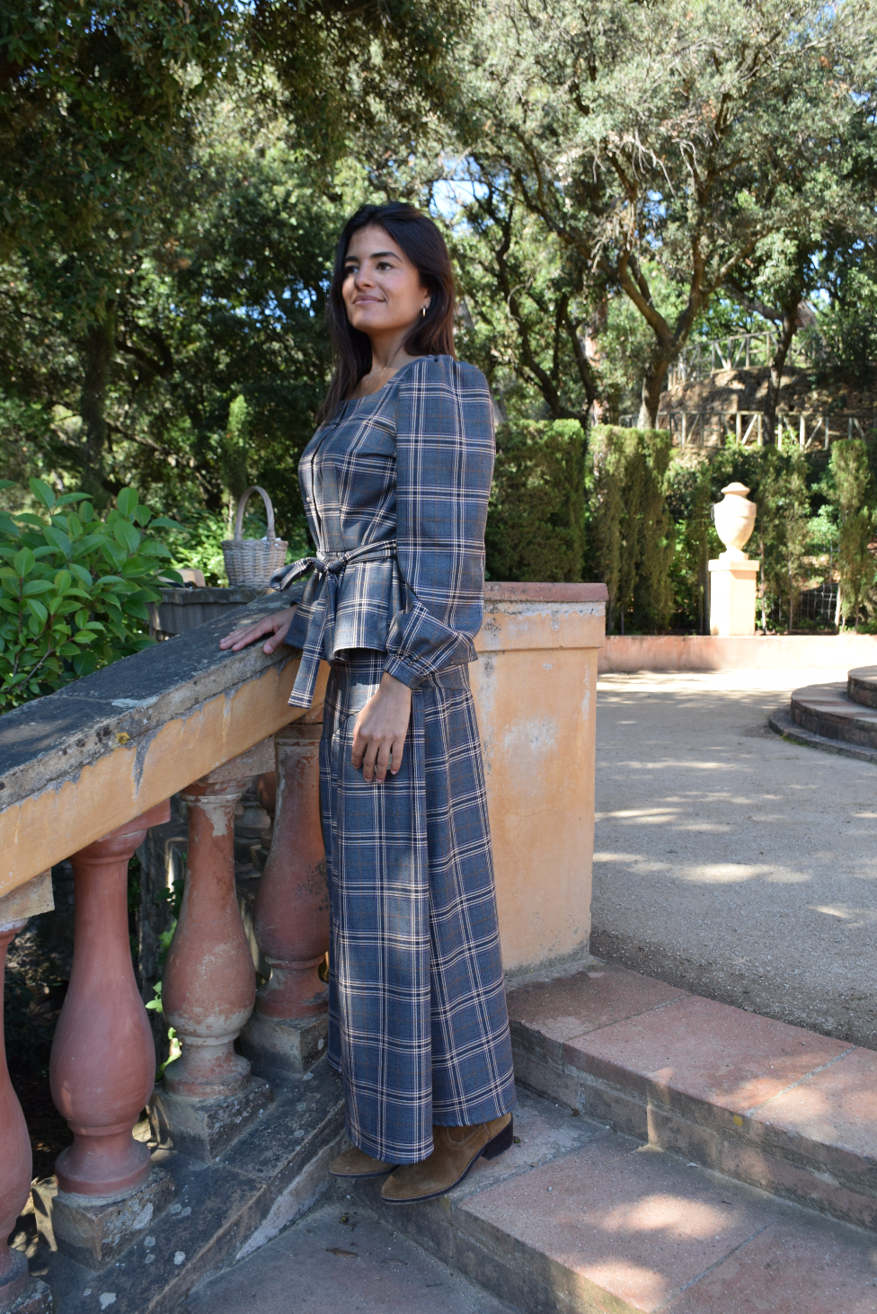 MindTraveler - Wholesale Skirt - Women's - Beth Plaid Skirt Gray5