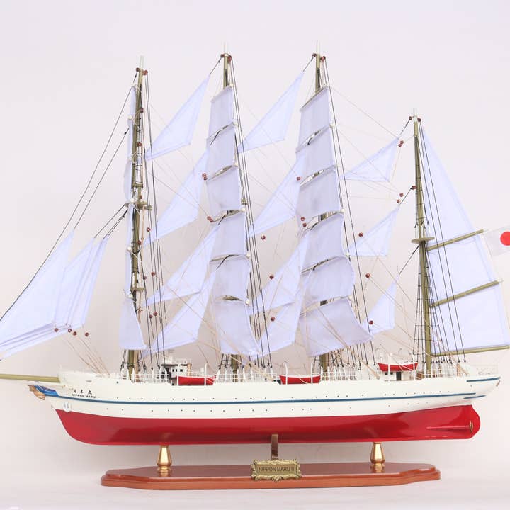 NIPPON MARU II/Scheepsmodel/Handgemaakt/Kompas-modellen voor wholesale door Schuette & Weiss