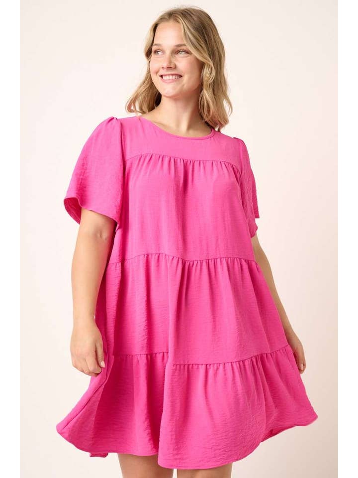 mittoshop – Großhandel Kleid – Damen – PLUS AIRFLOW MINIKLEID MIT RÜSCHENSTUFEN UND KURZEN ÄRMELN4