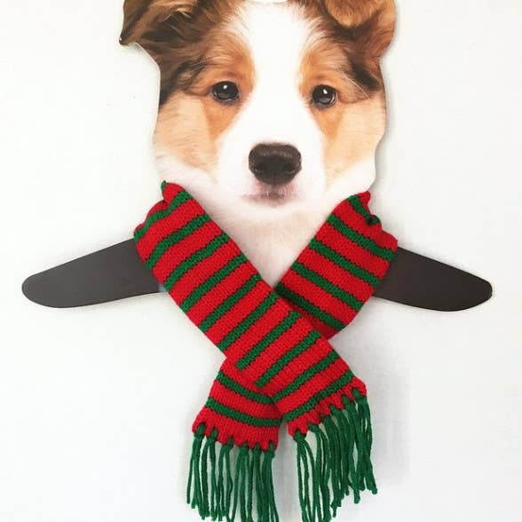 Dallas Dogs - Wholesale Pet Sweater - Dog - Sassy Scarf Red & Green Striped Scarf