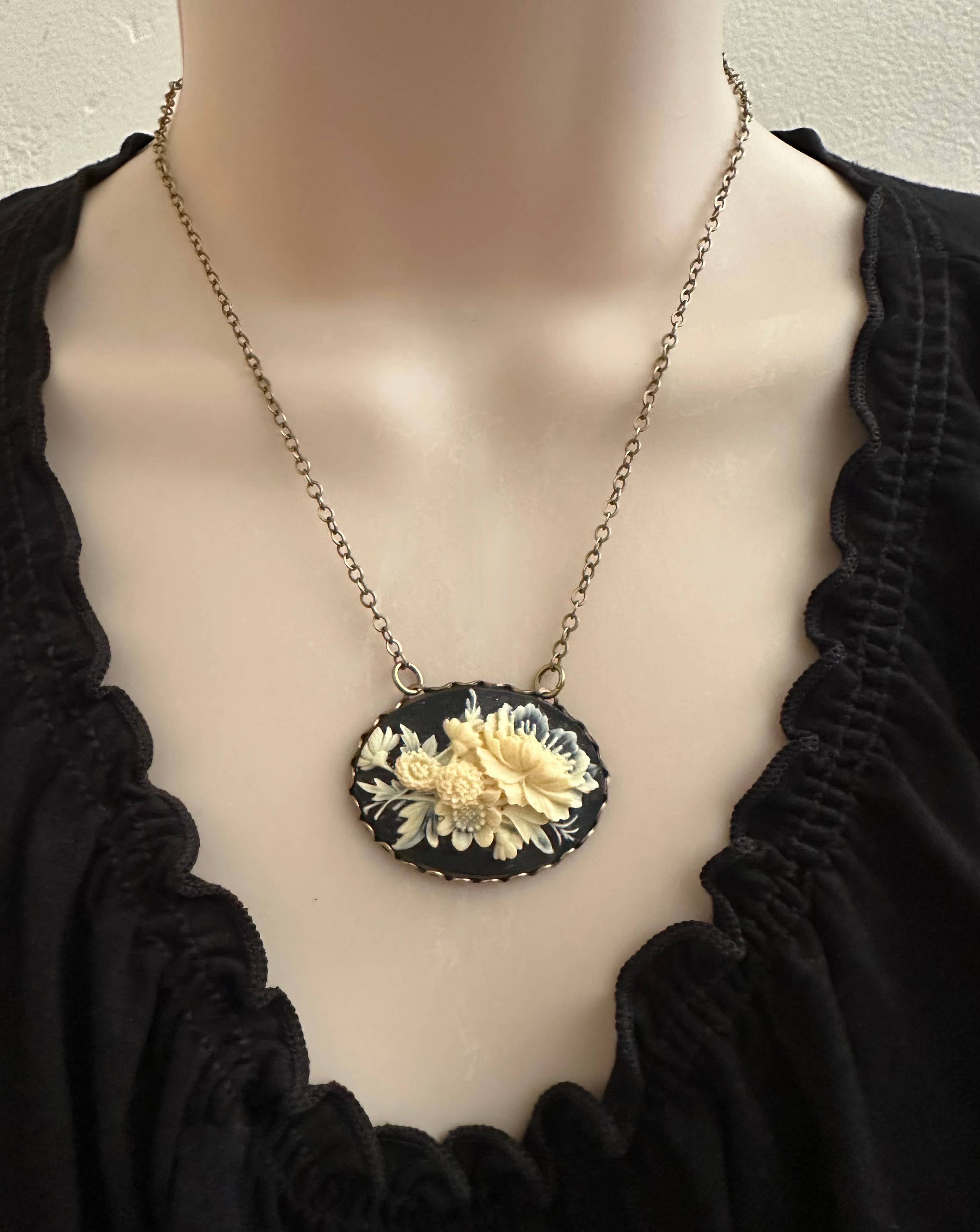 Botanical Bird - Wholesale Pendant/Charm Necklace - Black flower cameo necklace, large cameo pendant, chain 18"1