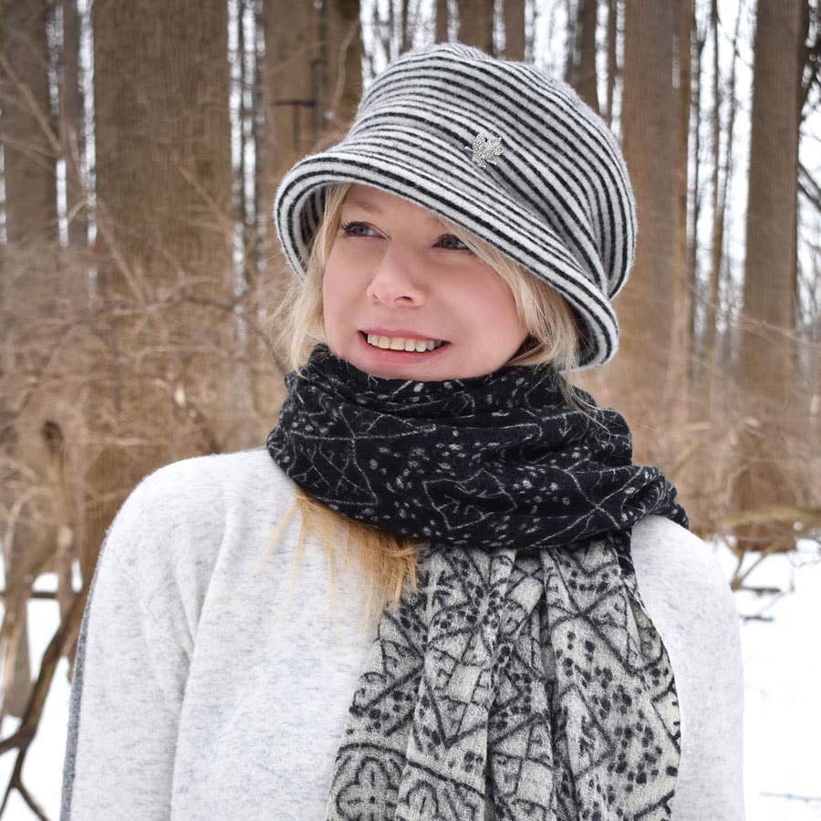 Dupatta Designs - Wholesale Cloche Hat - Women's - Esposito Striped Hat1