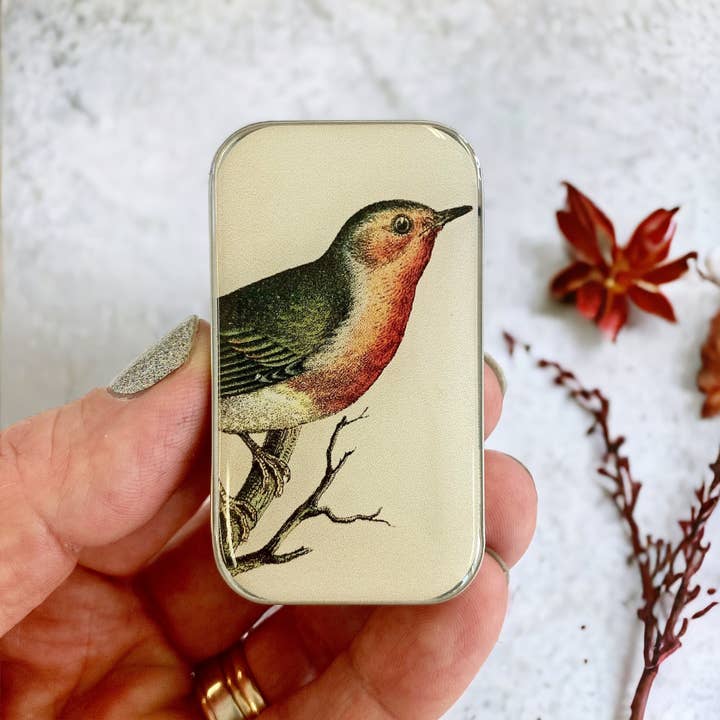 Firefly Notes - Wholesale Knitting/Crochet Supplies - Robin Notions tin (020)