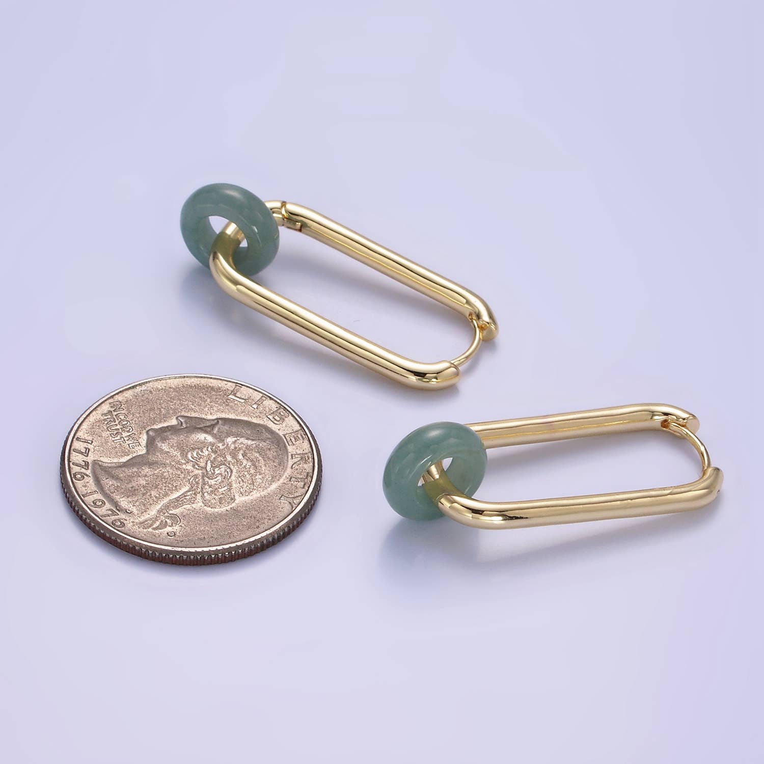 Aim Eternal - Venta al por mayor Pendientes de aro - Aros de aro alargados en forma de donut de jade de 35 mm, rellenos de oro de 14 quilates1