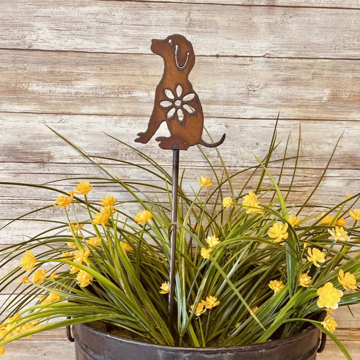 Universal Ironworks USA - Wholesale Garden/Lawn Stake - Dog GARDEN FRIEND Plant Stake0