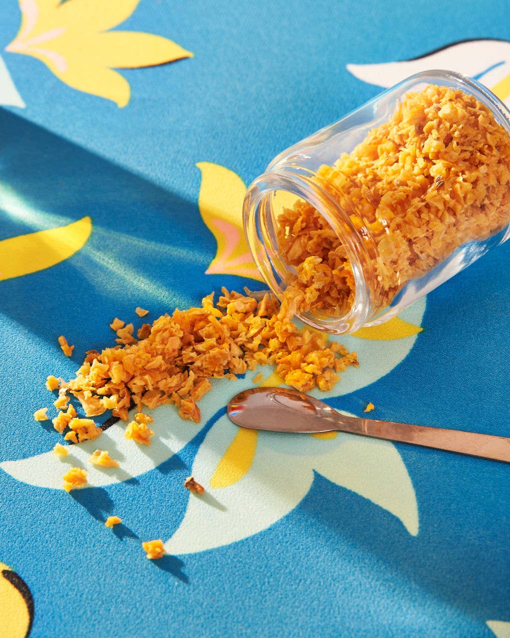 Vân Vân - Wholesale Dried Spice - Minced Northern Mountain Garlic Dried Herb - Single Origin2