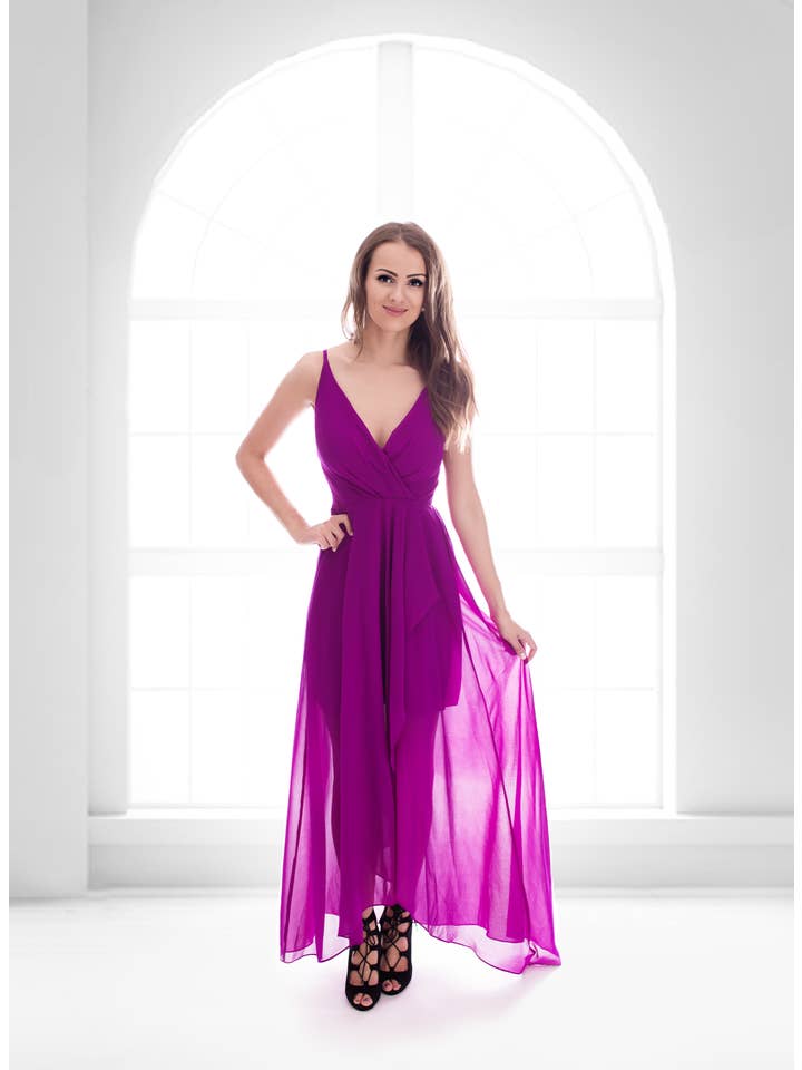 Eva & Lola - Epsilonn - Wholesale Dress - Women's - Short dress with long veil - R13283