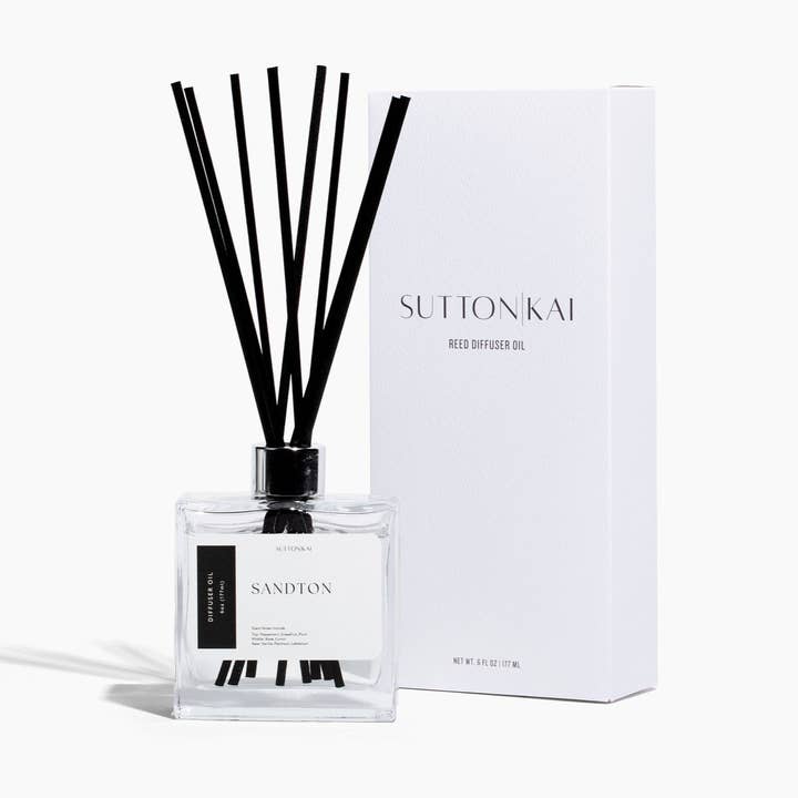 Sandton Diffuser Lyxig Hemdoft | Rosa Pepparkorn för wholesale av Sutton Kai Candle Company LLC