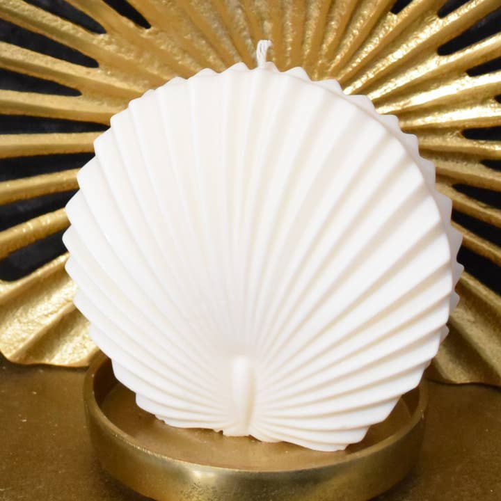 Runde Muschelkerze für den Großhandel von Crafted Gifts Atelier