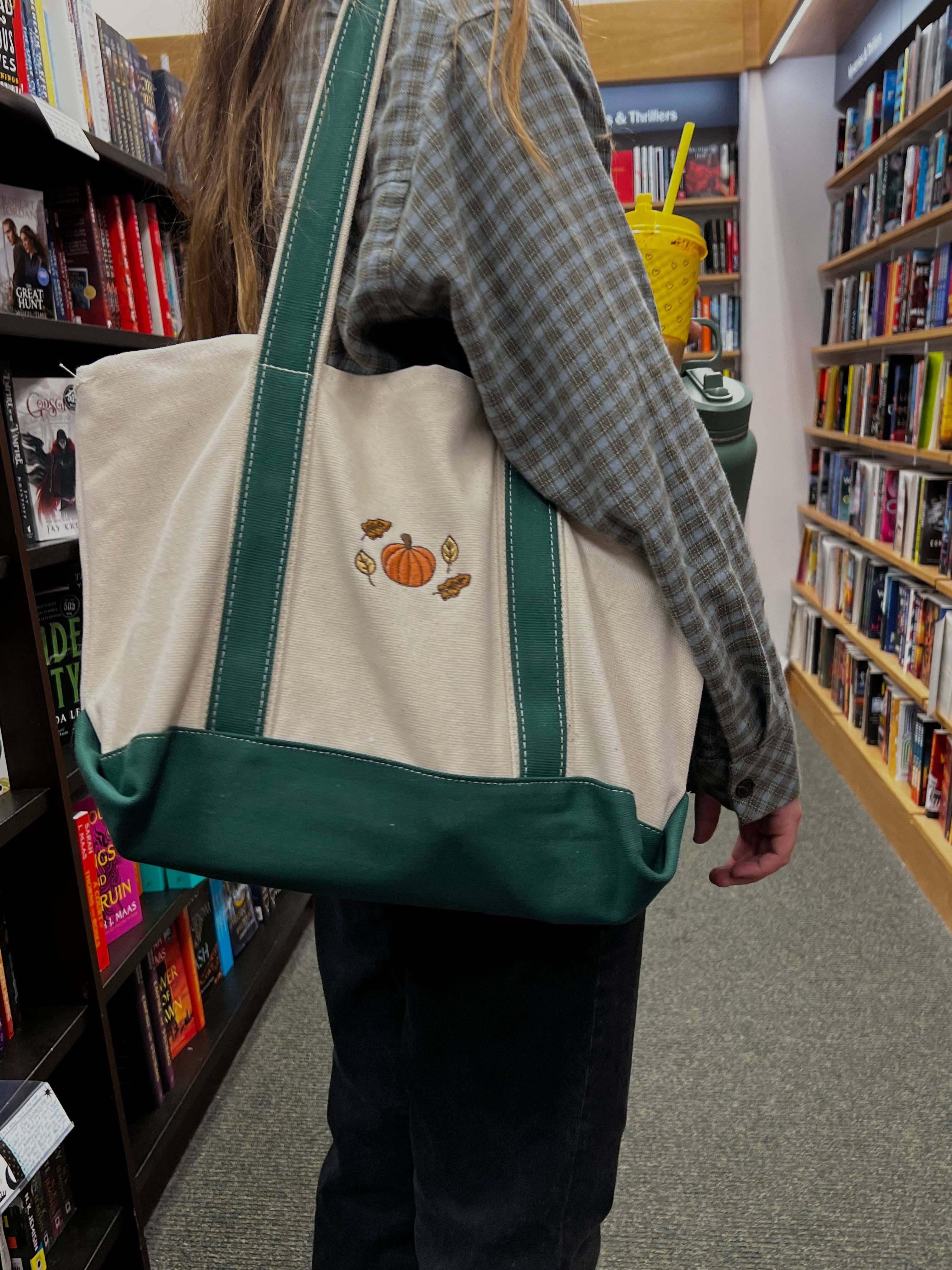 City Crews Apparel – wholesale Tote bag – Women's – Fall Tote Bag, Canvas Tote, Embroidered Fall Bag2