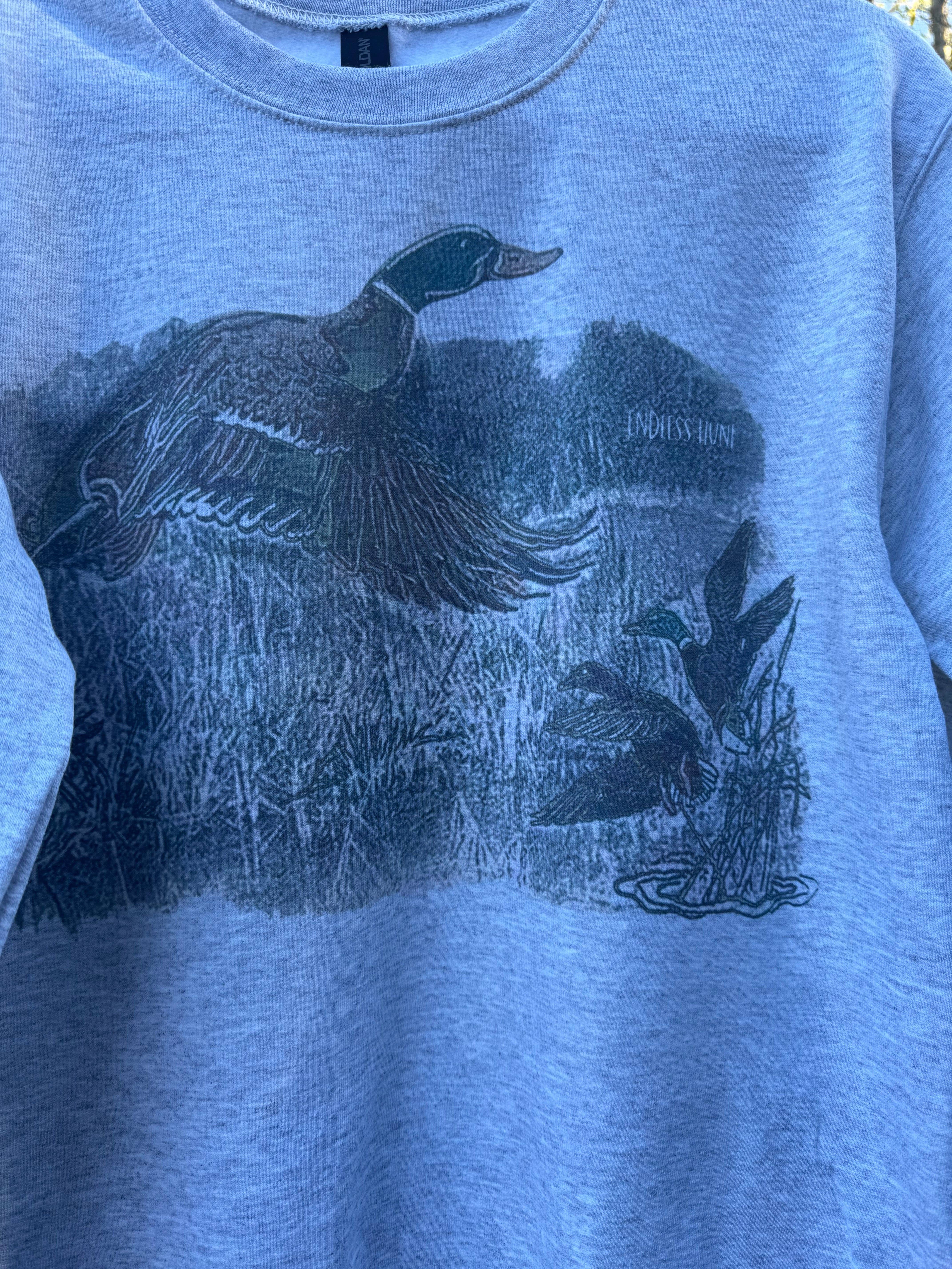Endless Hunt - Wholesale Graphic Sweatshirt - Unisex - Wetland Vintage Crew1