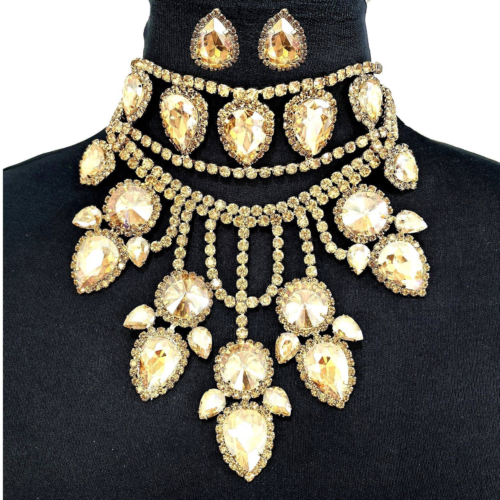 Diacly - Vente Parures de bijoux - Ensemble Collier Ras-du-Cou Chunky Floral Renaissance1