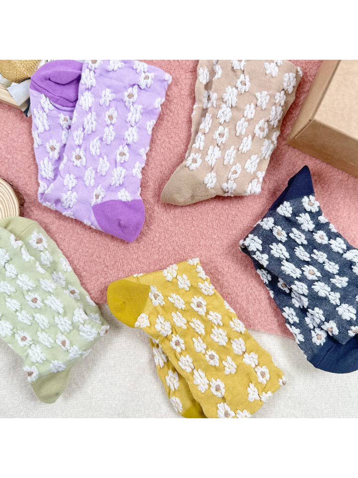 7DAYSSOCKS - Wholesale Socks - Women's - Women's Crew Frill Baby Flower Socks7