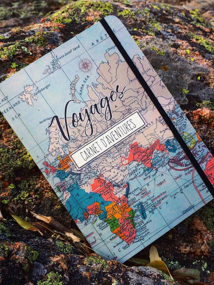 Travel, Adventures Notebook (French Language) for wholesale by AVENTURA ÉDITIONS