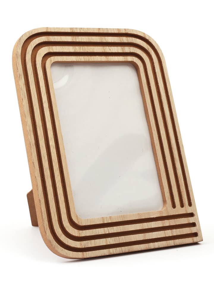 MARCO DE MADERA CON RELIEVE 17cmX22CM para venta al por mayor de Graine Créative