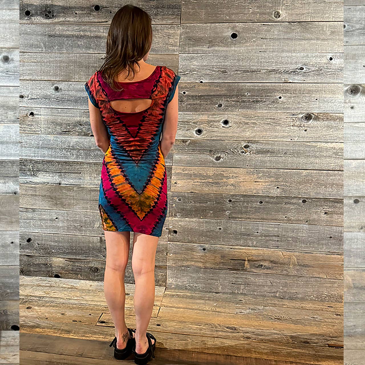 couleur comme illustré Mini-robe moulante Boho Hippie Peek A Boo, teinte à la main      en vente sur Faire2