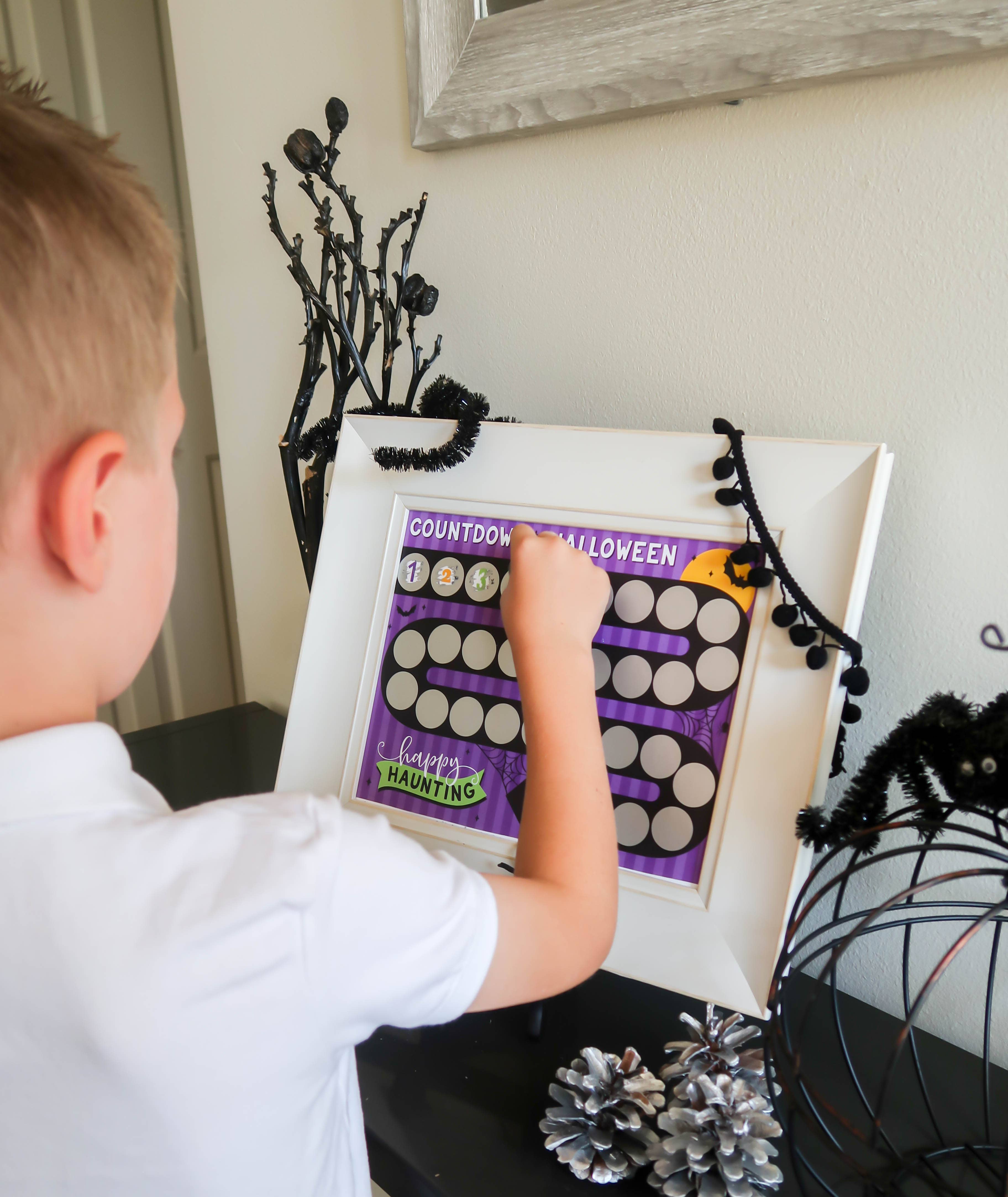 Scratch Away - Wholesale Advent Calendar - Scratch OFF Halloween Advent Calendar Purple2