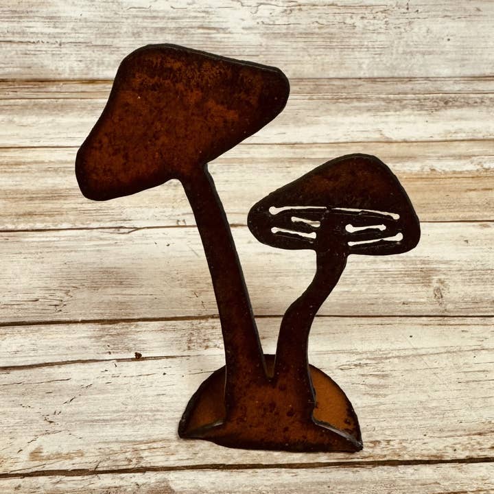 Universal Ironworks USA - Wholesale Decorative Tabletop Object - Double Mushroom Doodad Rustic Metal Tabletop Garden0