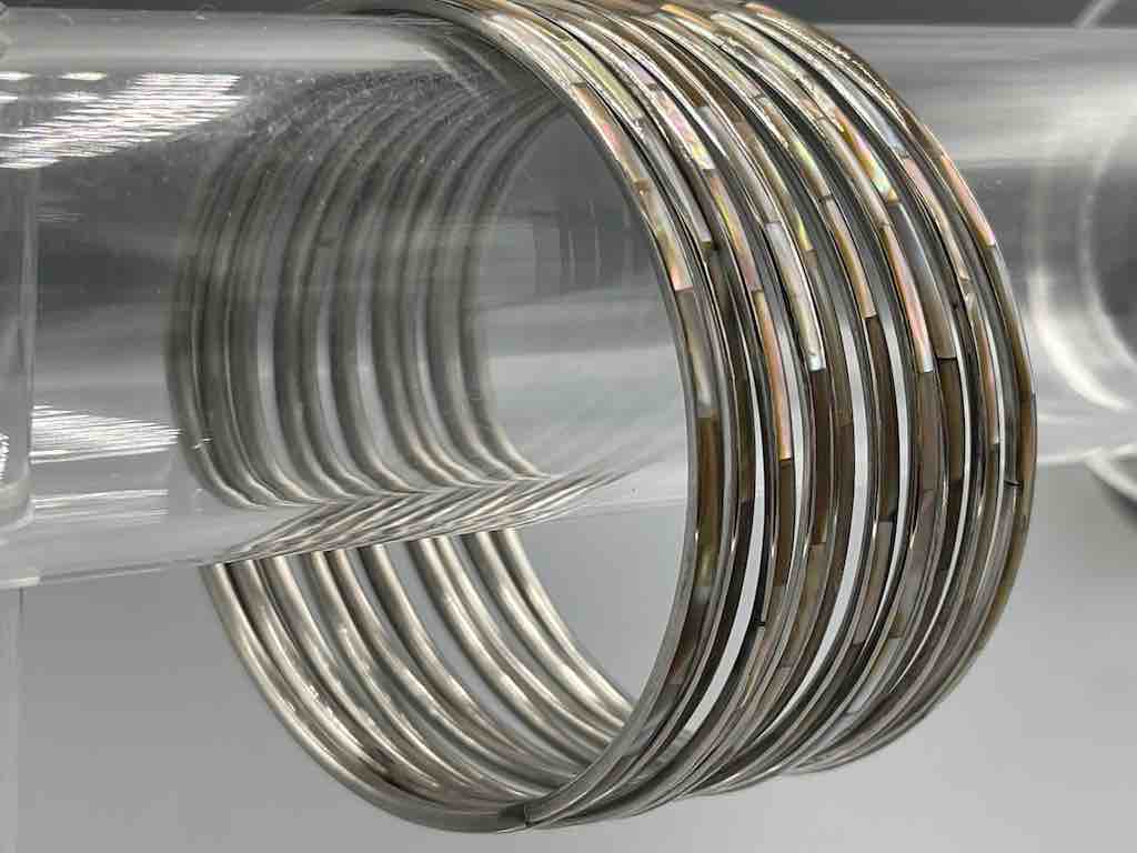 The Niger Bend - Wholesale Bangle Bracelet - Very Thin Colorful Natural Shell Bangle - Brownlip1