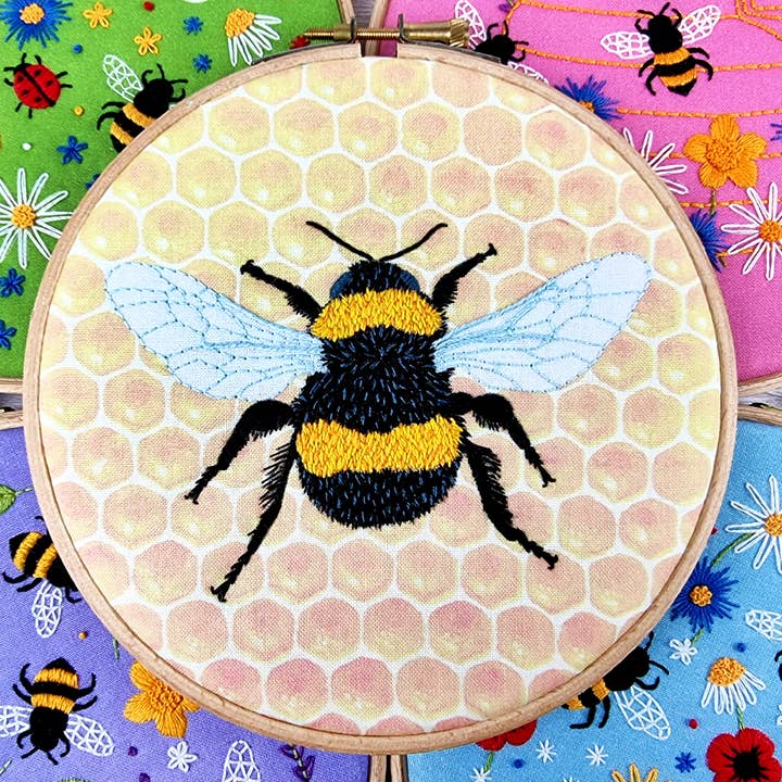 Oh Sew Bootiful – wholesale Embroidery/cross-stitch supplies – Bumblebee Handmade Embroidery Pattern Fabric Pack2