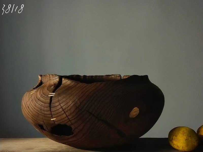 Element Accessories EU - Wholesale Decorative Plate/Dish/Bowl - Wabi Sabi wooden bowl hand-carved by master artisan3