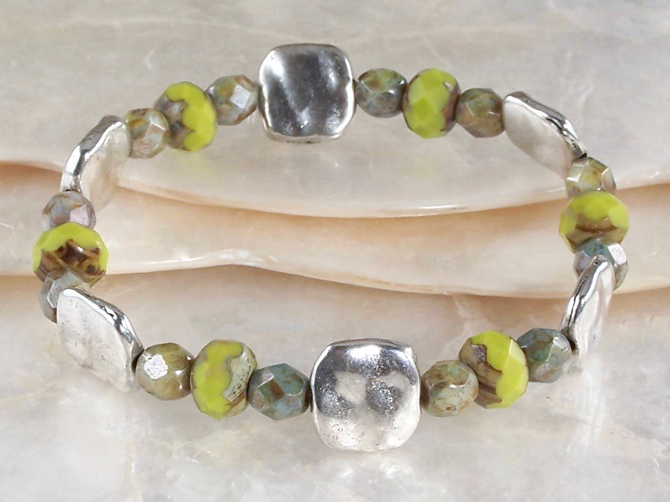 Jo Bird Jewelry – wholesale Beaded bracelet – Elastic Czech Bracelet - Fall Colors1