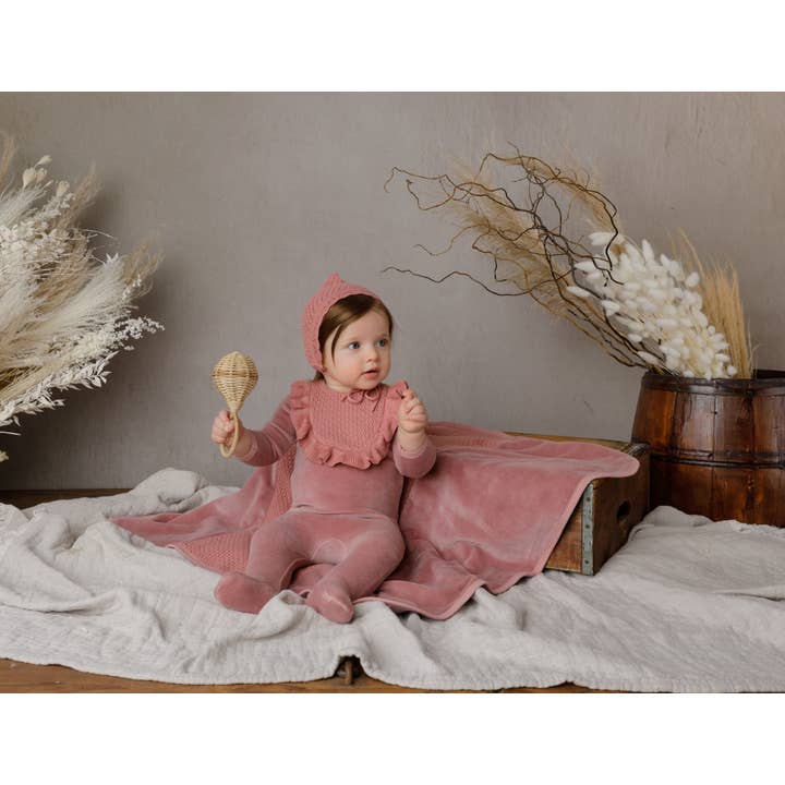 Light Rose Knit for Nobility Girls Gift Set for wholesale on Faire
