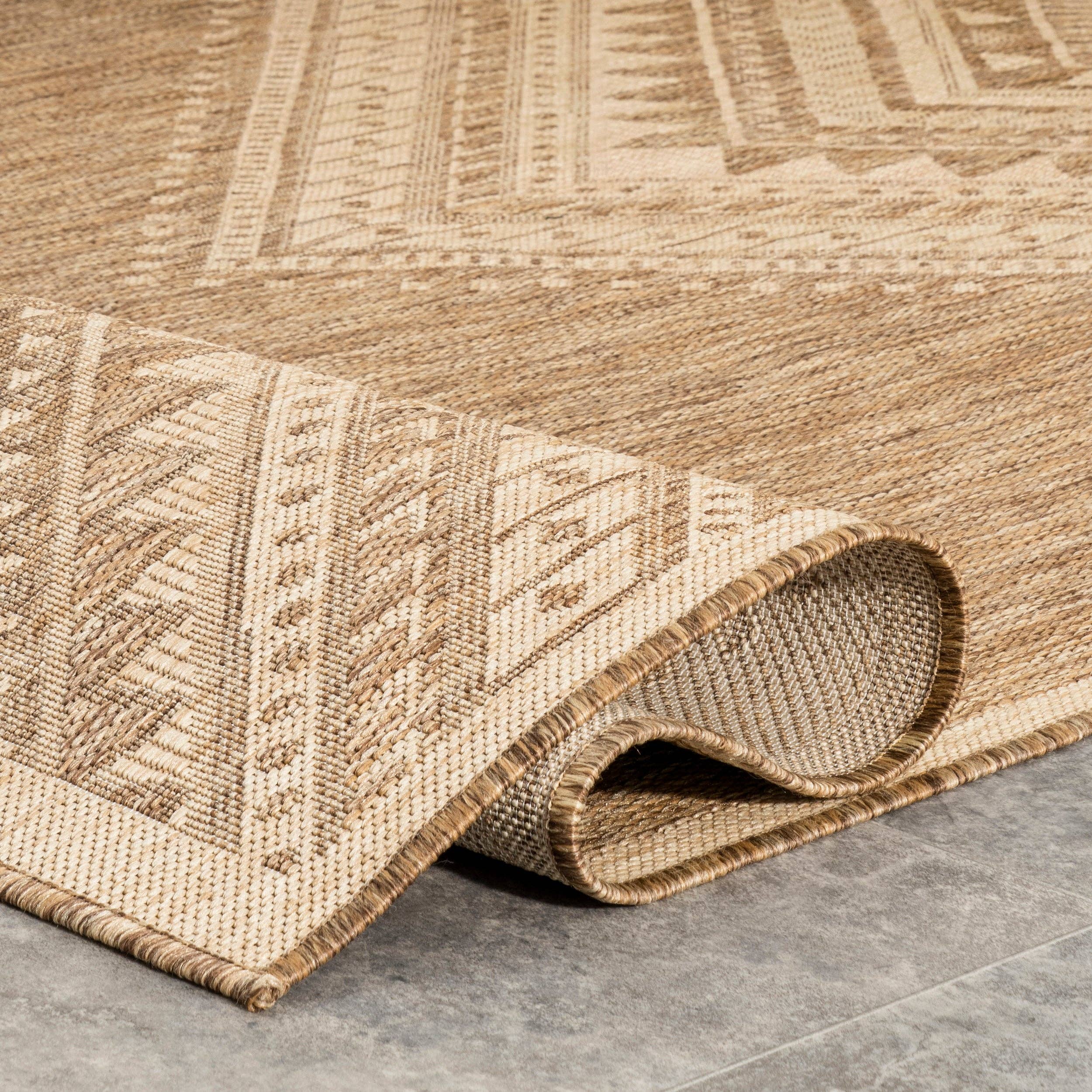 nuLOOM - Wholesale Area Rug - Landry Aztec Indoor/Outdoor Area Rug2