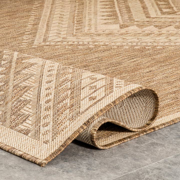 nuLOOM - Wholesale Area Rug - Landry Aztec Indoor/Outdoor Area Rug2