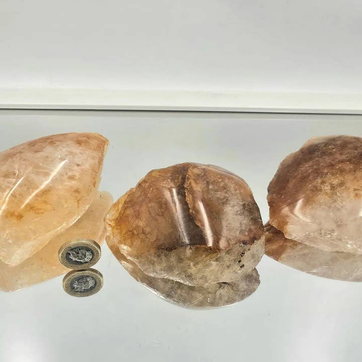 Distinction Crystals - Wholesale Spiritual Stone/Crystal - Golden Healer Quartz Crystal Half Polished 1KG Batch