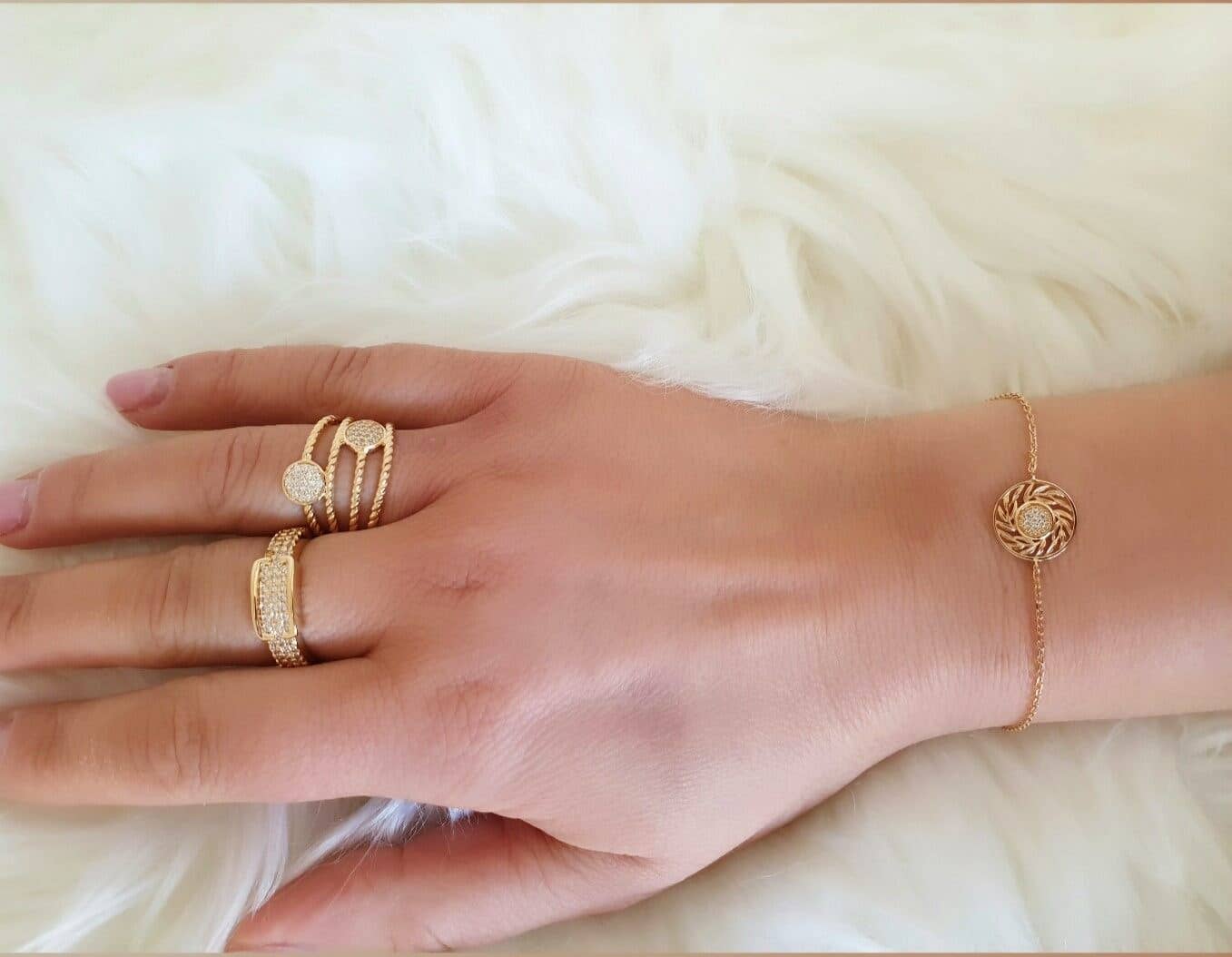 SIUKA - Vendita all'ingrosso Braccialetto con ciondolo/pendente - Braccialetto placcato oro con motivo a rombo centrale2